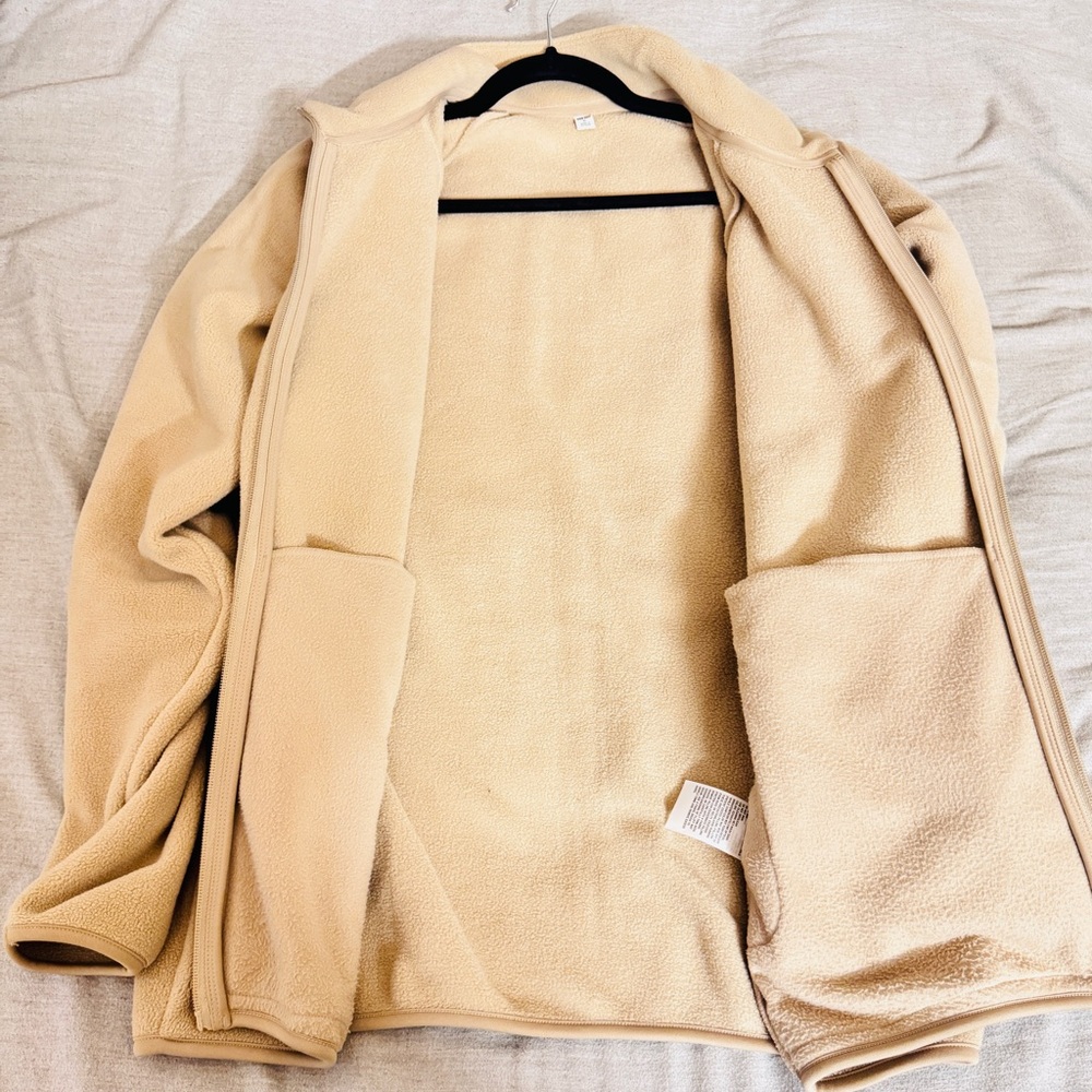 Uniqlo Tan Zip Up Sweater